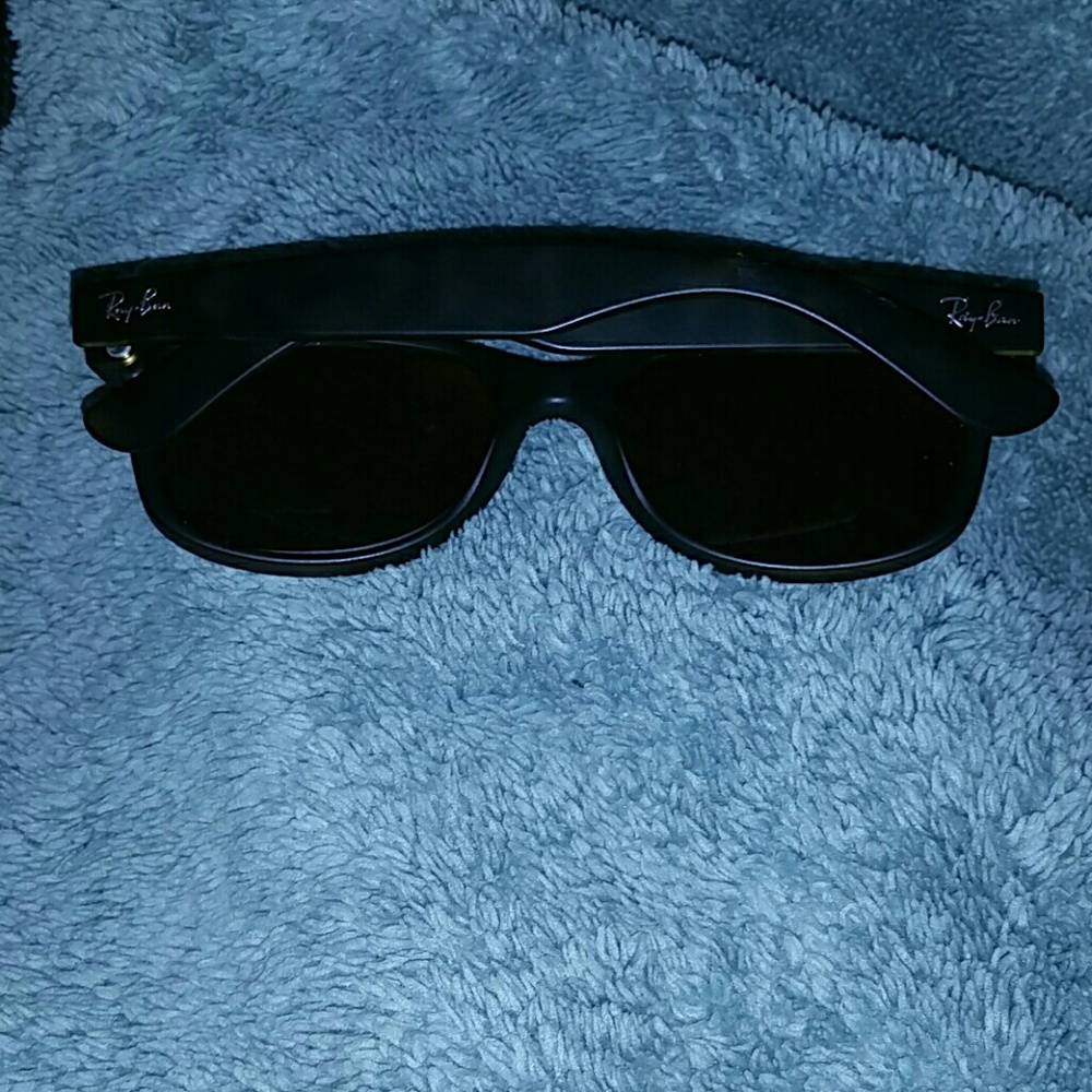 Ray Bans - Picture 6 of 6